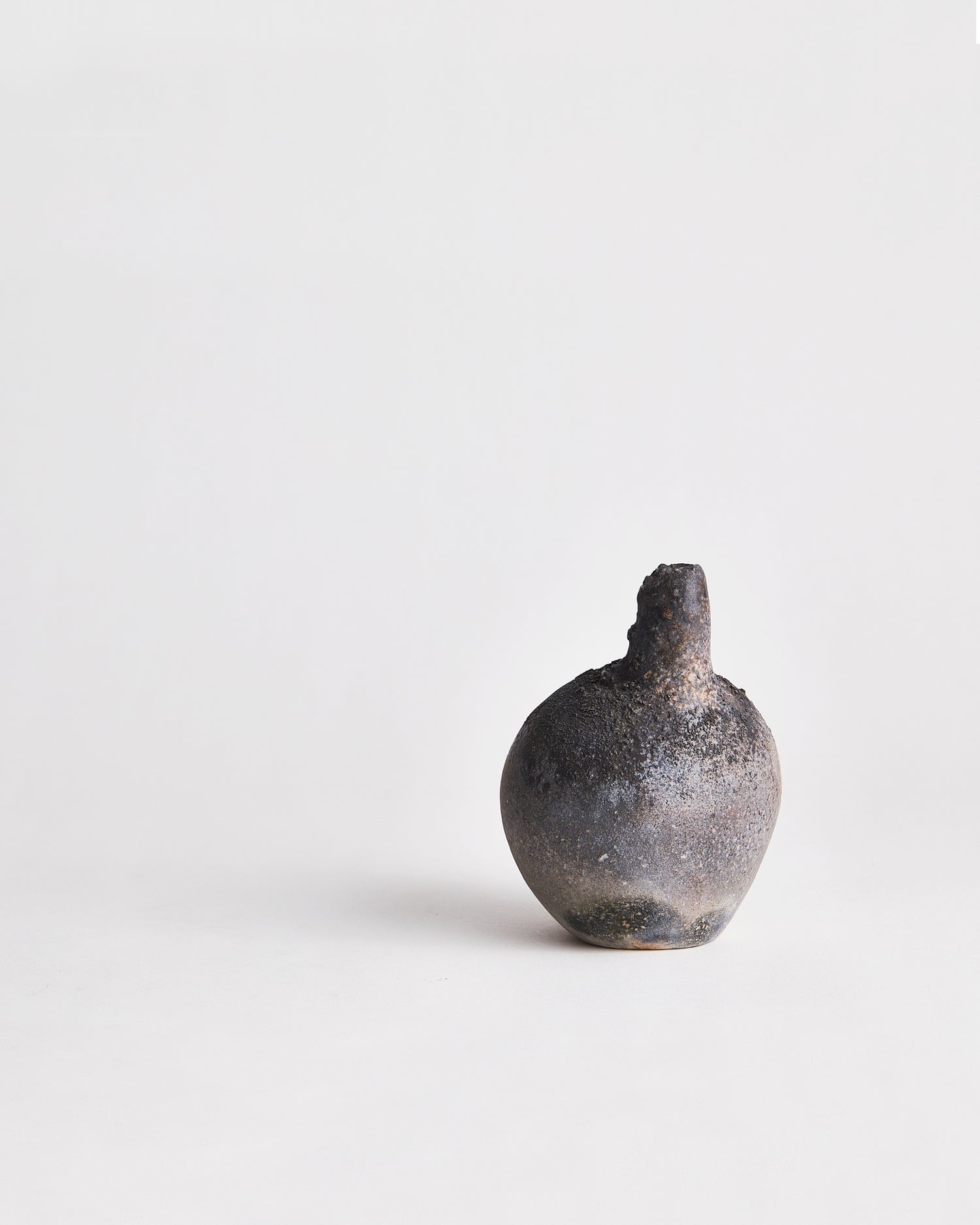 Anagama No.7 Stretched Neck Vase (OUT OF STOCK)