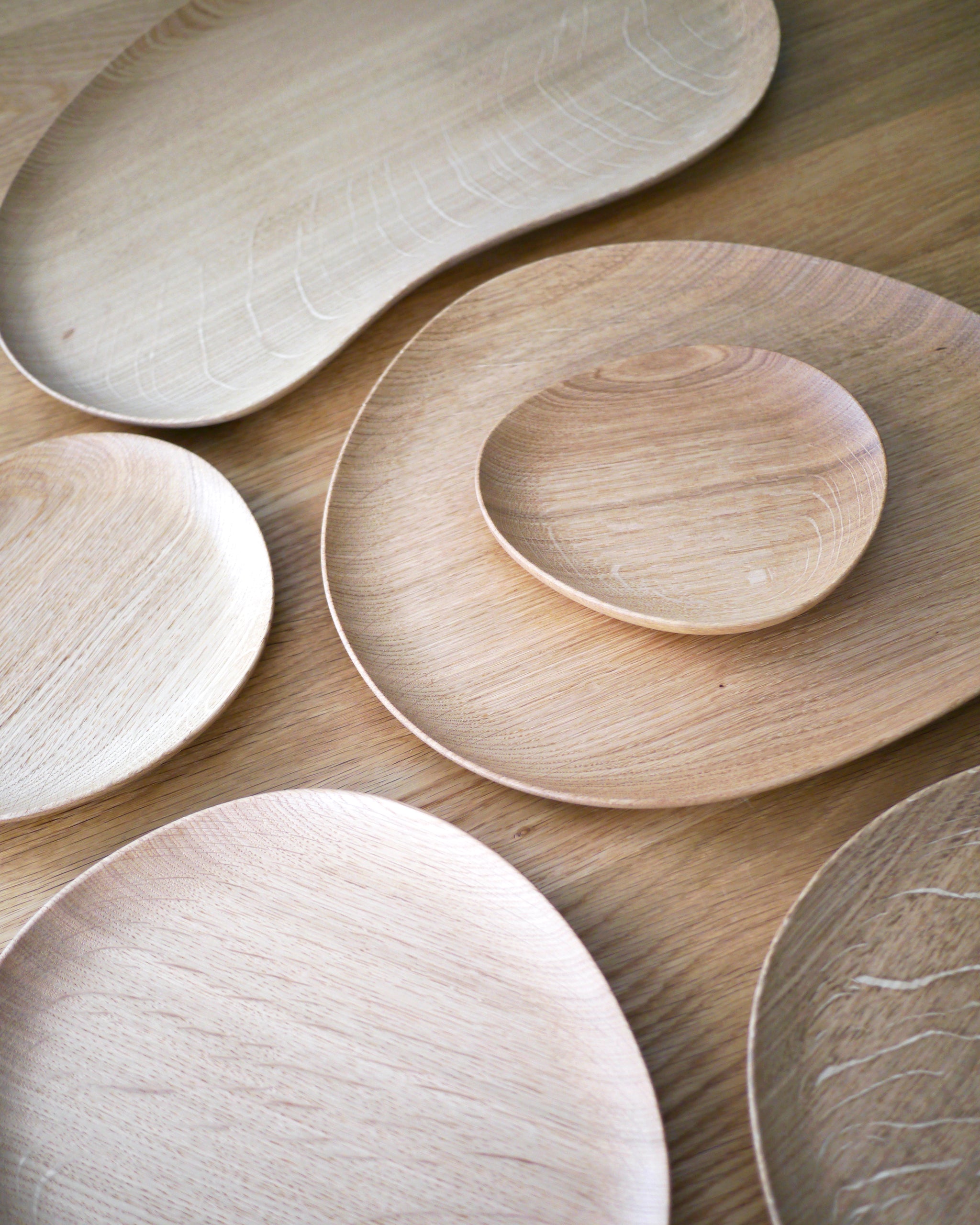 Reclaimed White Oak Wood Tray - Bean Large