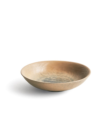 Front view of White Urushi Confectionary Platter by Ryuji Mitani against white background. Variation of brushstroke.