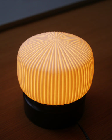 Ridge Drop S Porcelain Table Lamp